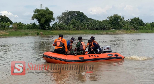 Seorang Penggali Pasir di Sungai Begawan Solo Tenggelam Setelah Perahunya&nbsp;Tengelam