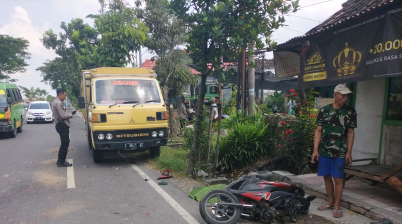 Tabrak Truk Parkir, Satu Bocah Meninggal Dunia di&nbsp;Balen