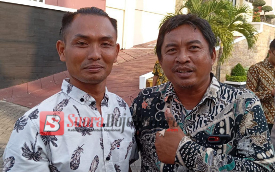 Resah Terkait Tudingan Dugaan Korupsi Berjamaah, Beberapa Kades Serahkan Mobil Siaga Desa ke Kantor Kejaksaan Negeri&nbsp;Bojonegoro